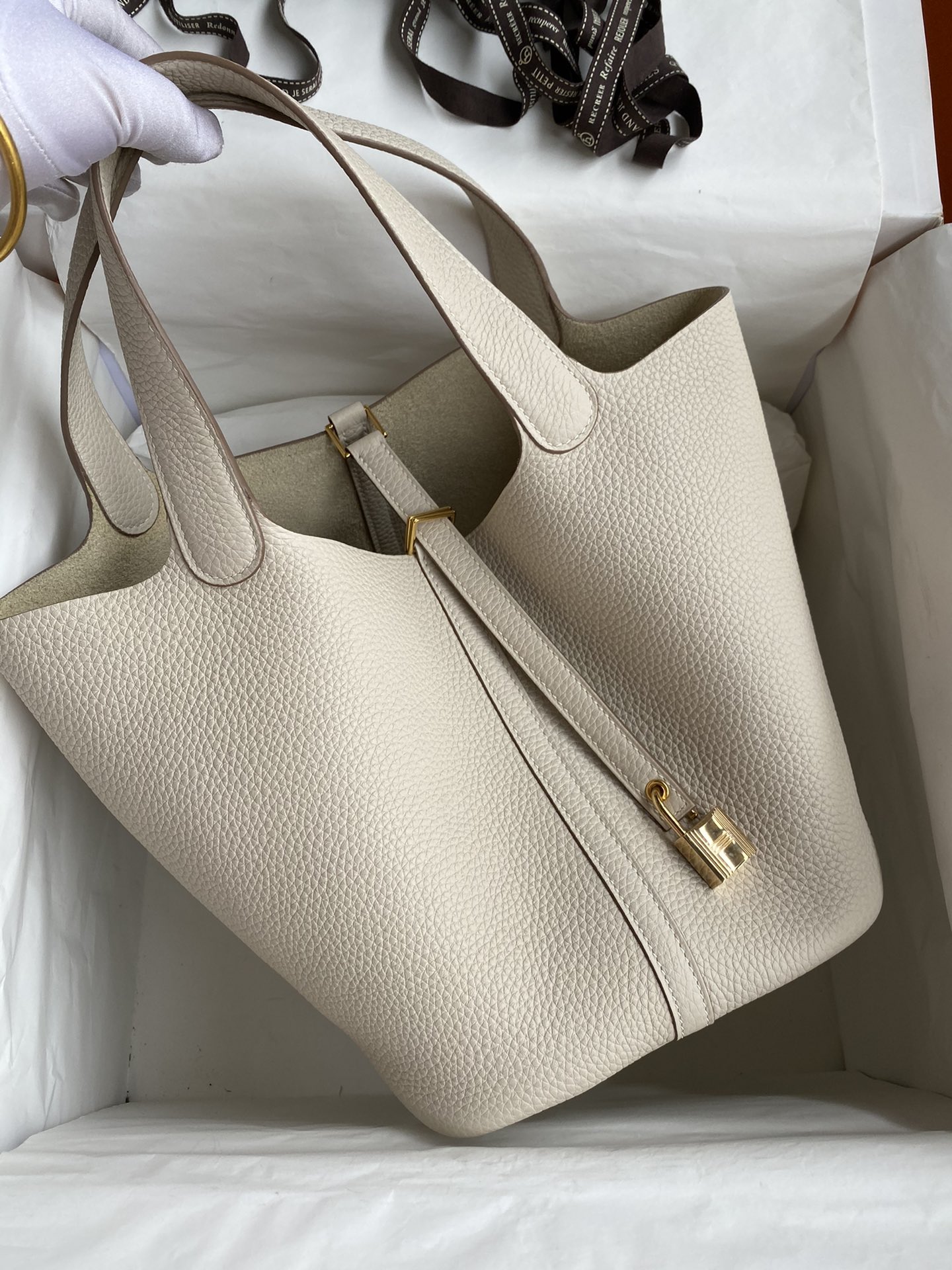 Hermes Picotin Lock 22 Bag In Cream White Clemence Leather